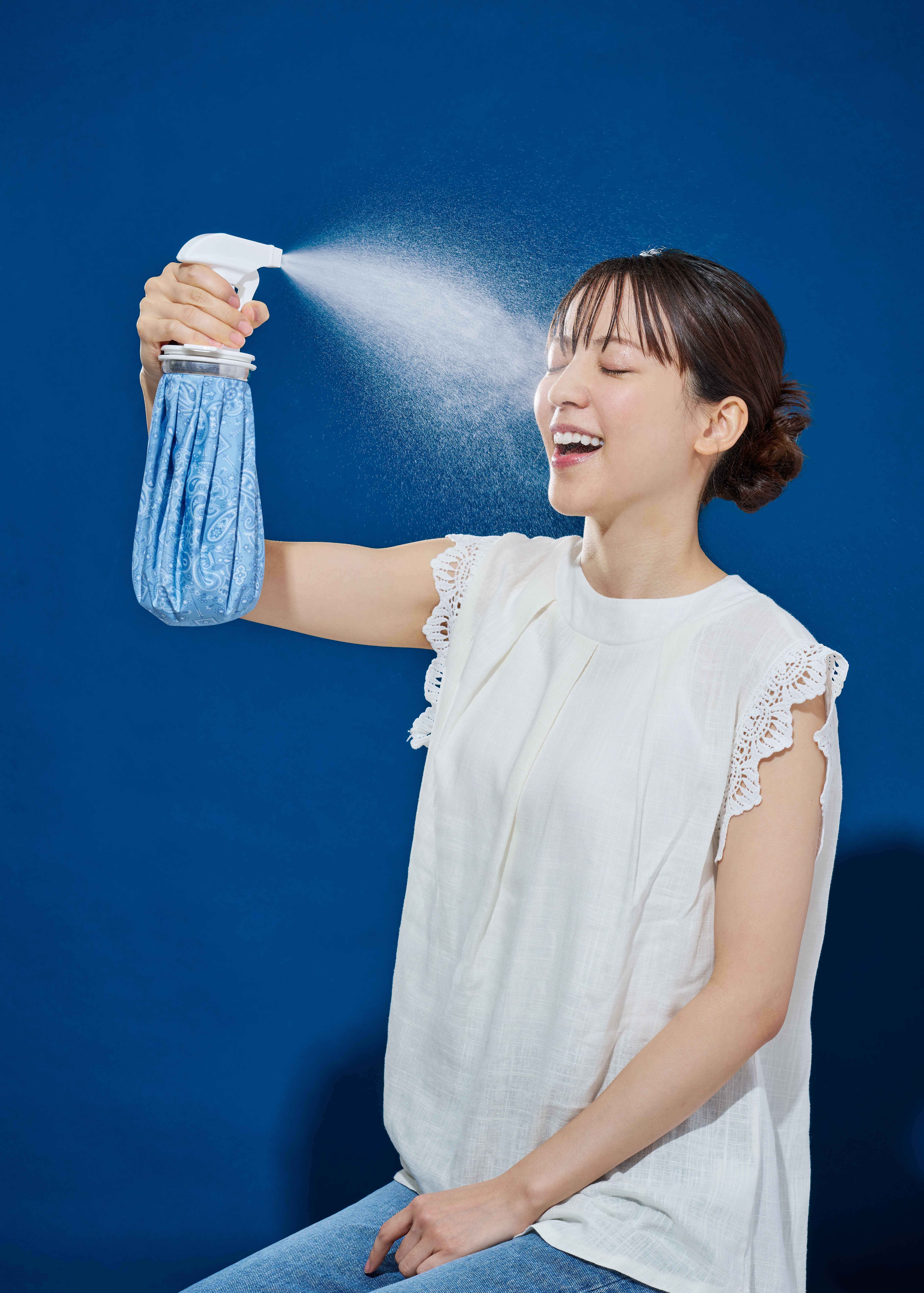 ラドンナ　hieru スプレー氷のう　LBL